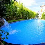 Casa Natalia Nyaraló